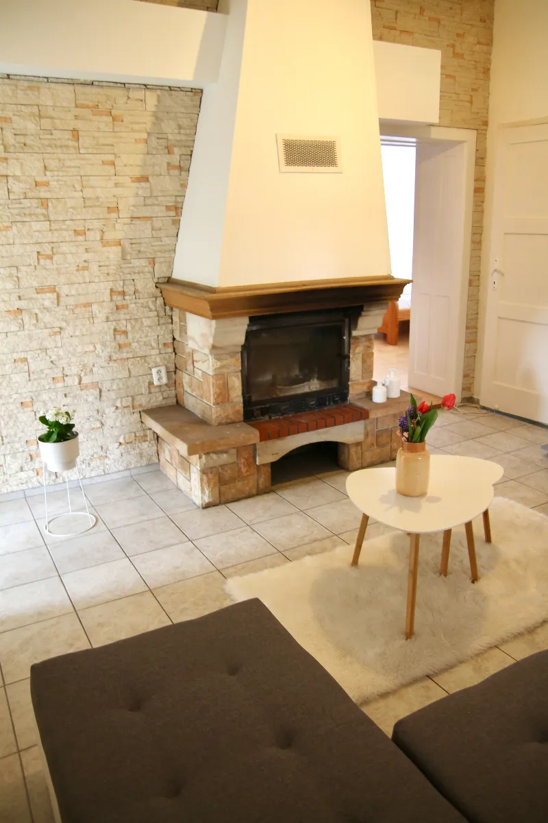 Gallery Images